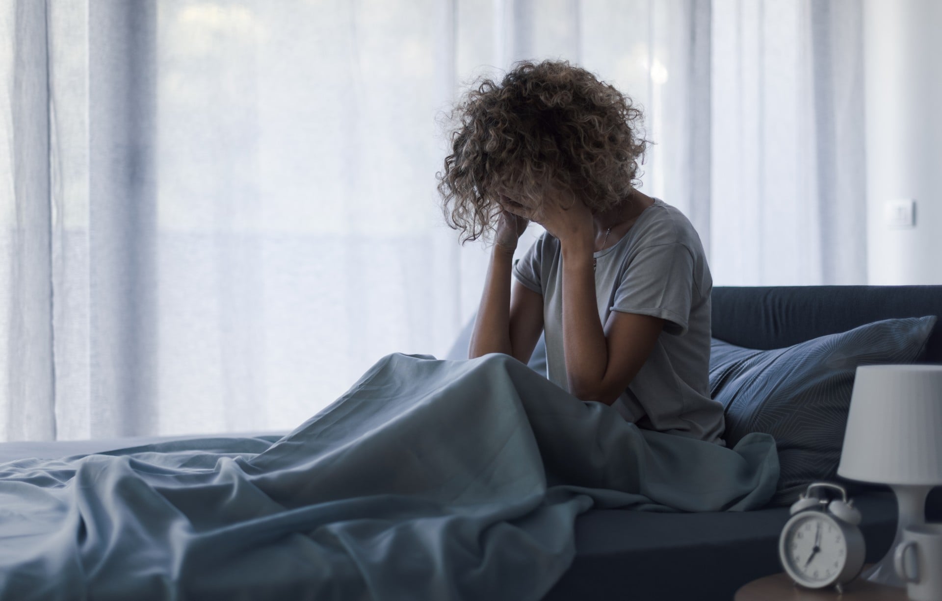 Why You Wake Up Tired Even After a Full Night’s Sleep – The Hidden Reasons Behind Morning Fatigue